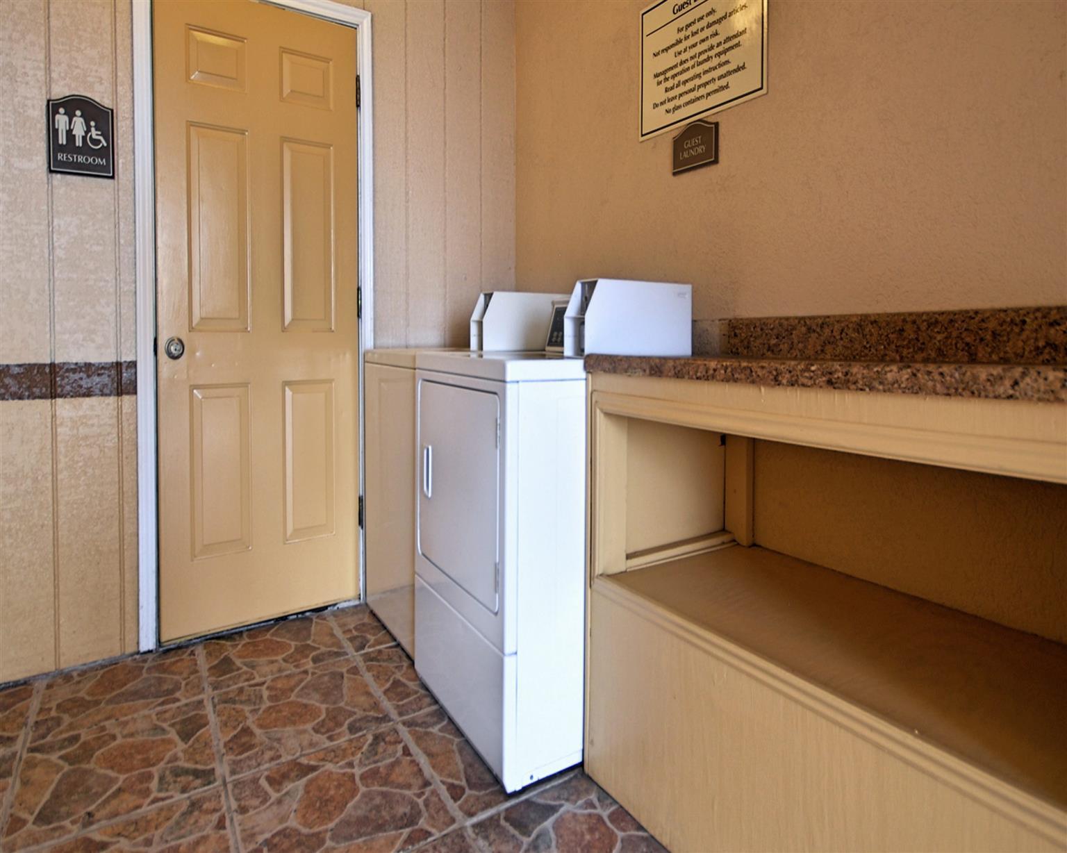 Americas Best Value Inn Kingsville Zewnętrze zdjęcie