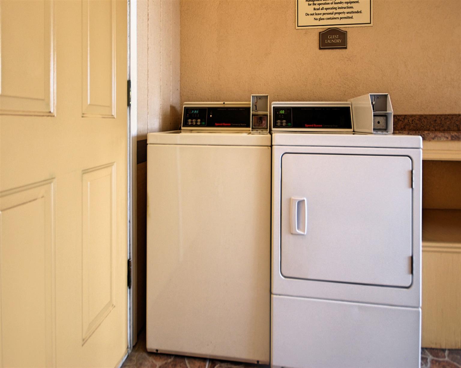 Americas Best Value Inn Kingsville Zewnętrze zdjęcie