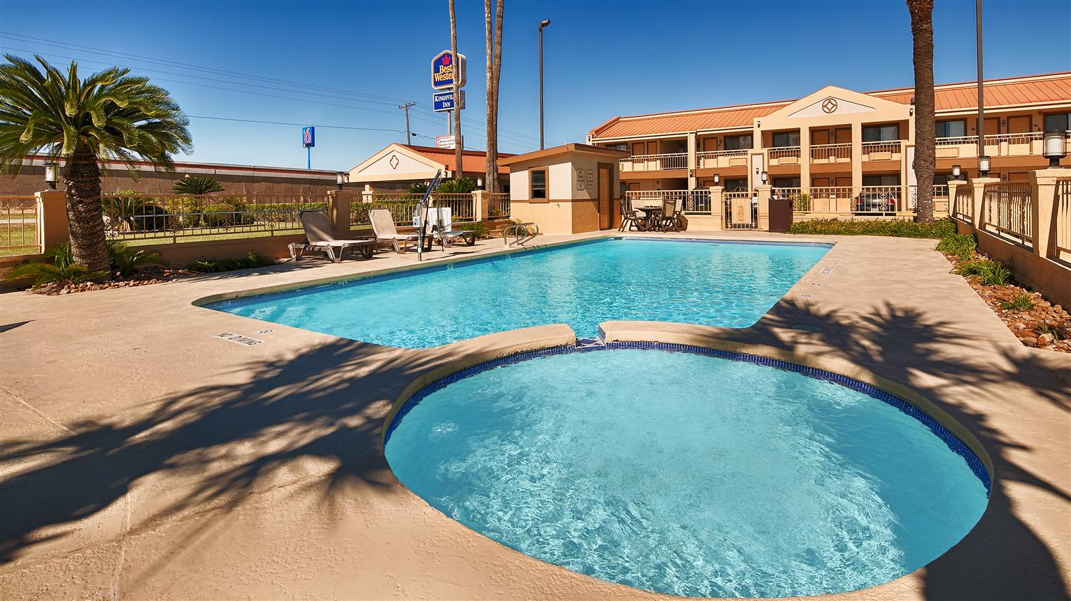 Americas Best Value Inn Kingsville Zewnętrze zdjęcie